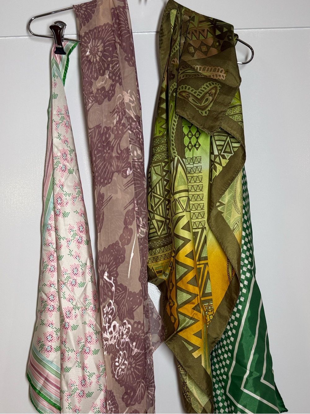 Lot 4 Vintage Scarves 3 Silk 1 Acetate USA & Japan